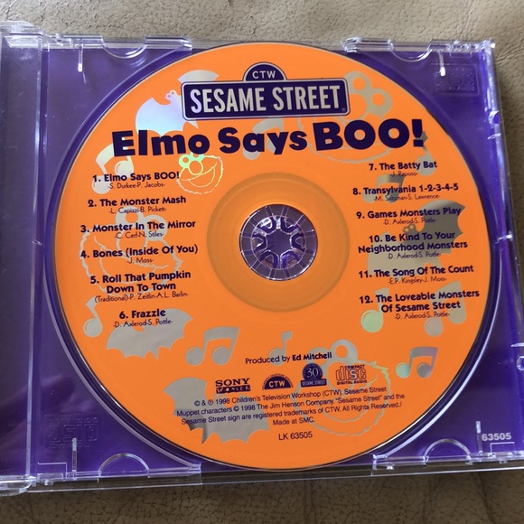 Sesame Street - Elmo Says Boo! - Halloween Audio CD - Very Good Condition! - Picture 4 of 4
